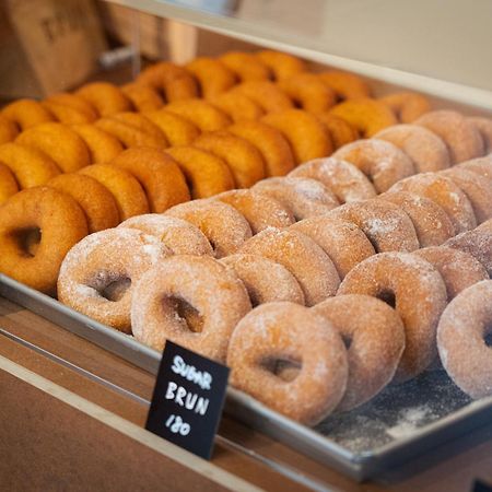 Hostel Ini Kobe & Brun Donut Cafe Dış mekan fotoğraf